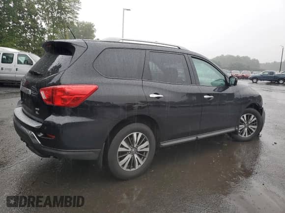 2017 Nissan Pathfinder SL z VIN 5N1DR2MM6HC660372, wystawiony jako Copart lot #82025695 z przebiegiem 111 363 mil mil oraz Szkoda całkowita • Salvage title. Historia ofert i sprzedaży dostępna na DreamBid. Obrazek 3.