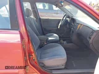 2004 Hyundai Elantra GLS z VIN KMHDN46D54U738519, wystawiony jako IAAI lot #43444336 z przebiegiem 126 332 mil mil oraz . Historia ofert i sprzedaży dostępna na DreamBid. Obrazek 5.