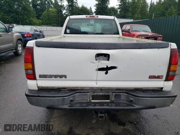2002 GMC Sierra 1500 SLE with VIN 1GTEC14V72Z245661, listed as a Copart auction lot 59428195 with 223,572 mi miles and Clean title. Bid and sale history available at DreamBid. Image 6.