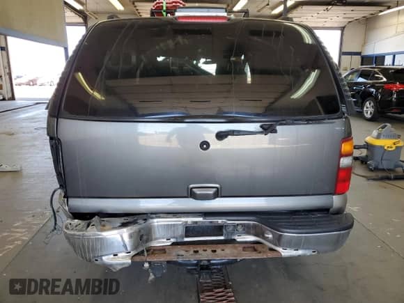 2000 Chevrolet Suburban LT с VIN 3GNFK16T7YG202893, выставлен на аукционе Copart как лот 66367775 с пробегом 164 910 миль миль и Списание • Salvage title. История ставок и продаж доступна на DreamBid. Изображение 6.