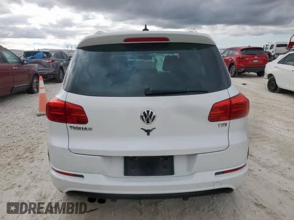 2016 Volkswagen Tiguan S с VIN WVGAV7AX6GW039740, выставлен на аукционе Copart как лот 84026445 с пробегом 61 181 миль миль и Списание • Salvage title. История ставок и продаж доступна на DreamBid. Изображение 6.