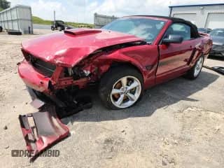 2009 Ford Mustang GT z VIN 1ZVHT85H195117784, wystawiony jako Copart lot #64933225 z przebiegiem 46 449 mil mil oraz Szkoda całkowita • Salvage title. Historia ofert i sprzedaży dostępna na DreamBid. Obrazek 1.