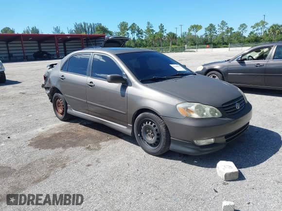 2004 Toyota Corolla CE with VIN 2T1BR32E24C224939, listed as a IAAI auction lot 43440019 with 299,999 mi miles and . Bid and sale history available at DreamBid. Image 1.