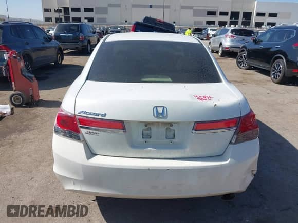 2012 Honda Accord LX Premium z VIN 1HGCP2F41CA161908, wystawiony jako IAAI lot #42745456 z przebiegiem 187 368 mil mil oraz . Historia ofert i sprzedaży dostępna na DreamBid. Obrazek 16.