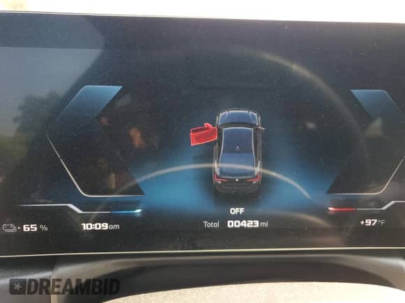 2024 BMW i4 M50 с VIN WBY33AW02RFS79297, выставлен на аукционе Copart как лот 62890645 с пробегом 423 миль миль и Списание • Salvage title. История ставок и продаж доступна на DreamBid. Изображение 9.