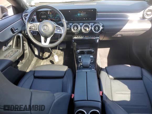 2020 Mercedes-Benz CLA 250 с VIN W1K5J4GB2LN091125, выставлен на аукционе Copart как лот 69440405 с пробегом 39 379 миль миль и Списание • Salvage title. История ставок и продаж доступна на DreamBid. Изображение 8.