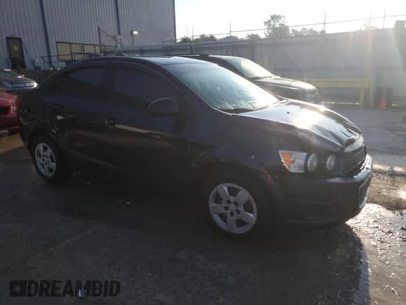 2016 Chevrolet Sonic LS с VIN 1G1JA5SH0G4148744, выставлен на аукционе Copart как лот 68545935 с пробегом 170 771 миль миль и Списание • Salvage title. История ставок и продаж доступна на DreamBid. Изображение 4.