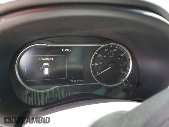 2020 Nissan Kicks SR with VIN 3N1CP5DV1LL547221, listed as a Copart auction lot 61443105 with 128,266 mi miles and Salvage title. Bid and sale history available at DreamBid. Image 9.