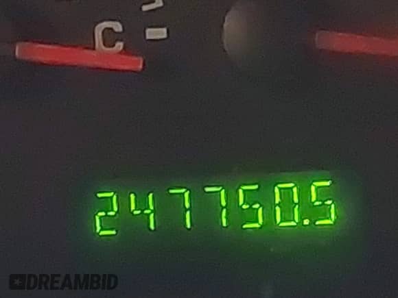 2004 Ford Econoline Cargo с VIN 1FTRE14WX4HA29431, выставлен на аукционе IAAI как лот 41651440 с пробегом 247 750 миль миль и . История ставок и продаж доступна на DreamBid. Изображение 15.