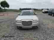 2005 Chrysler 300 Touring с VIN 2C3AA53G85H594397, выставлен на аукционе Copart как лот 68769545 с пробегом 169 259 миль миль и Списание • Salvage title. История ставок и продаж доступна на DreamBid. Изображение 5.