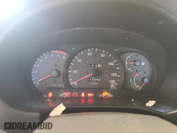 2000 Hyundai Accent z VIN KMHCG45G6YU066218, wystawiony jako Copart lot #84948715 z przebiegiem 110 059 mil mil oraz Szkoda całkowita • Salvage title. Historia ofert i sprzedaży dostępna na DreamBid. Obrazek 9.