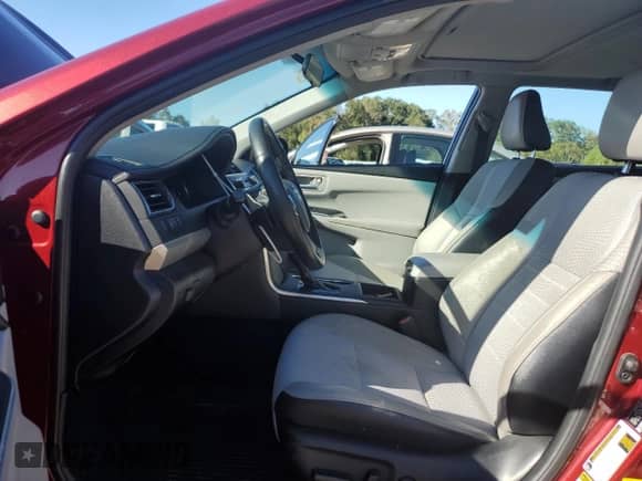 2016 Toyota Camry SE с VIN 4T1BF1FK3GU512713, выставлен на аукционе Copart как лот 86194025 с пробегом 140 285 миль миль и Списание • Salvage title. История ставок и продаж доступна на DreamBid. Изображение 7.