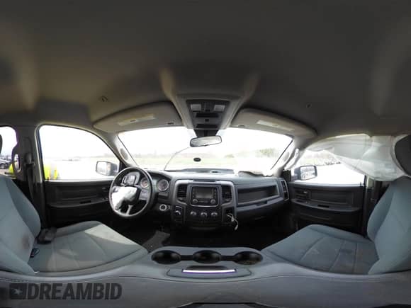 2018 Ram 1500 Express с VIN 1C6RR7FT0JS198602, выставлен на аукционе IAAI как лот 42082850 с пробегом 115 575 миль миль и . История ставок и продаж доступна на DreamBid. Изображение 19.