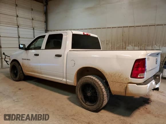 2011 Ram 1500 SLT z VIN 1D7RB1CP1BS611281, wystawiony jako Copart lot #42215205 z przebiegiem 86 863 mil mil oraz Szkoda całkowita • Salvage title. Historia ofert i sprzedaży dostępna na DreamBid. Obrazek 2.