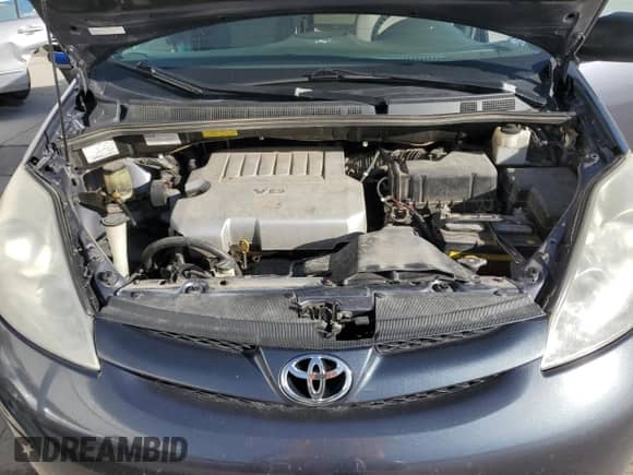 2008 Toyota Sienna LE with VIN 5TDBK23C28S021249, listed as a Copart auction lot 52410525 with 163,161 mi miles and Clean title. Bid and sale history available at DreamBid. Image 12.