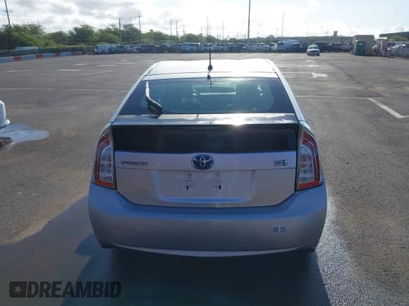 2012 Toyota Prius One with VIN JTDKN3DUXC5507990, listed as a IAAI auction lot 42207854 with 118,068 mi miles and . Bid and sale history available at DreamBid. Image 16.
