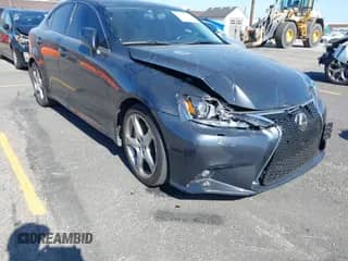 2008 Lexus IS 350 with VIN JTHBE262182013823, listed as a IAAI auction lot 42271498 with 140,335 mi miles and . Bid and sale history available at DreamBid. Image 1.