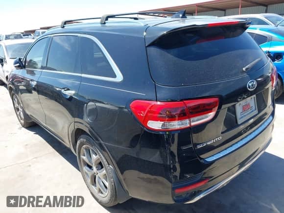 2016 Kia Sorento SX с VIN 5XYPK4A55GG172734, выставлен на аукционе IAAI как лот 42246067 с пробегом 75 538 миль миль и . История ставок и продаж доступна на DreamBid. Изображение 3.