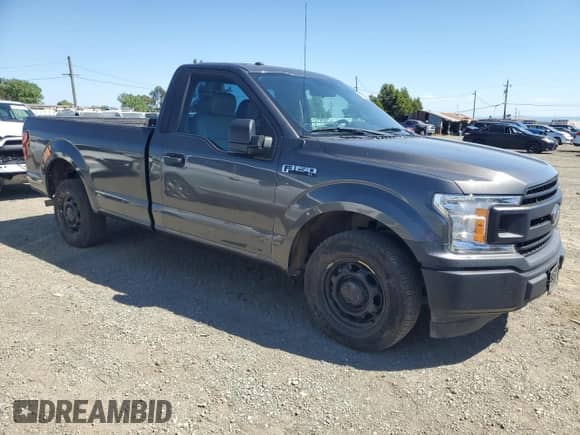 2018 Ford F-150 XL z VIN 1FTMF1CP1JKC72478, wystawiony jako Copart lot #56513615 z przebiegiem 186 659 mil mil oraz Szkoda całkowita • Salvage title. Historia ofert i sprzedaży dostępna na DreamBid. Obrazek 4.