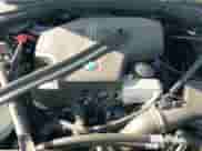 2014 BMW 5 Series 528i xDrive с VIN WBA5A7C50ED612098, выставлен на аукционе IAAI как лот 42568775 с пробегом 31 475 миль миль и . История ставок и продаж доступна на DreamBid. Изображение 19.