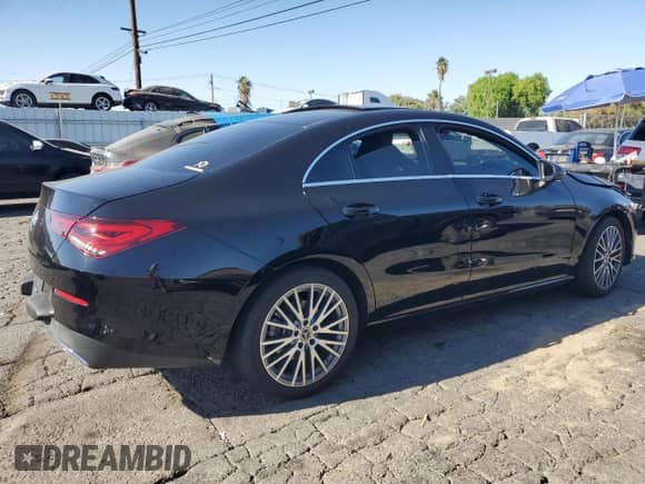 2020 Mercedes-Benz CLA 250 с VIN W1K5J4GBXLN101786, выставлен на аукционе Copart как лот 67068635 с пробегом 29 361 миль миль и Списание • Salvage title. История ставок и продаж доступна на DreamBid. Изображение 3.