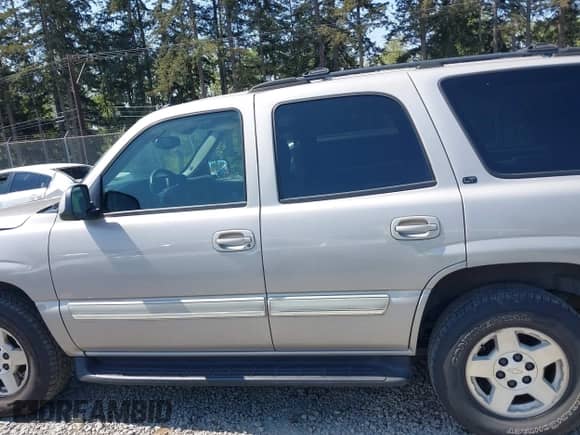 2004 Chevrolet Tahoe LS с VIN 1GNEK13Z84J232031, выставлен на аукционе IAAI как лот 42073698 с пробегом 193 889 миль миль и . История ставок и продаж доступна на DreamBid. Изображение 15.