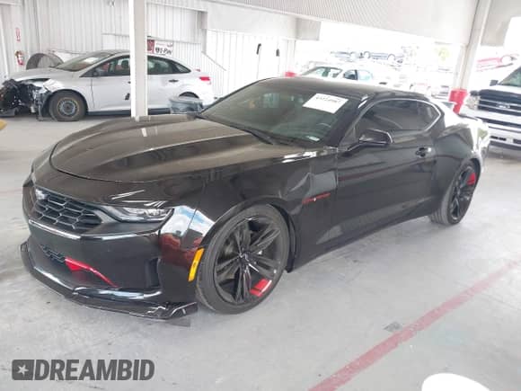 2022 Chevrolet Camaro 2LT z VIN 1G1FD1RS8N0108357, wystawiony jako IAAI lot #43224987 z przebiegiem 51 583 mil mil oraz . Historia ofert i sprzedaży dostępna na DreamBid. Obrazek 17.