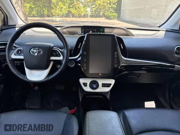 2018 Toyota Prius Plus z VIN JTDKARFP6J3073923, wystawiony jako Copart lot #68948185 z przebiegiem 119 620 mil mil oraz Szkoda całkowita • Salvage title. Historia ofert i sprzedaży dostępna na DreamBid. Obrazek 9.