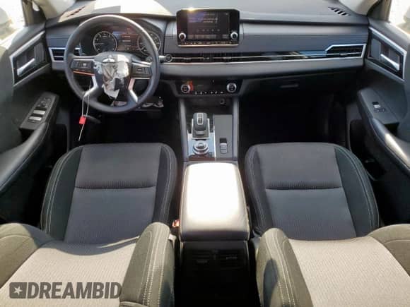 2024 Mitsubishi Outlander ES с VIN JA4J3UA8XRZ060622, выставлен на аукционе Copart как лот 68718865 с пробегом 7 164 миль миль и Чистый • Clean title. История ставок и продаж доступна на DreamBid. Изображение 11.