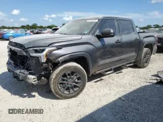 2022 Toyota Tundra SR5 with VIN 5TFLA5DBXNX055640, listed as a Copart auction lot 63535385 with 67,367 mi miles and Salvage title. Bid and sale history available at DreamBid. Image 1.
