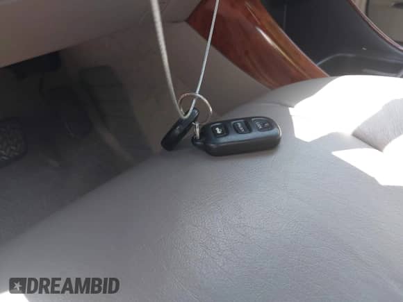 2002 Toyota Camry LE с VIN 4T1BE32K02U630523, выставлен на аукционе IAAI как лот 42330724 с пробегом 138 459 миль миль и . История ставок и продаж доступна на DreamBid. Изображение 11.