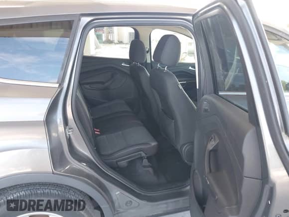 2014 Ford Escape SE with VIN 1FMCU0GX3EUA19481, listed as a IAAI auction lot 43336608 with 268,035 mi miles and . Bid and sale history available at DreamBid. Image 8.