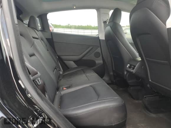 2023 Tesla Model Y Performance z VIN 7SAYGDEF0PF707570, wystawiony jako Copart lot #55383425 z przebiegiem 30 491 mil mil oraz Szkoda całkowita • Salvage title. Historia ofert i sprzedaży dostępna na DreamBid. Obrazek 11.