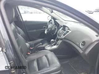 2014 Chevrolet Cruze 2LT с VIN 1G1PE5SB1E7182374, выставлен на аукционе IAAI как лот 43541656 с пробегом 108 241 миль миль и . История ставок и продаж доступна на DreamBid. Изображение 5.