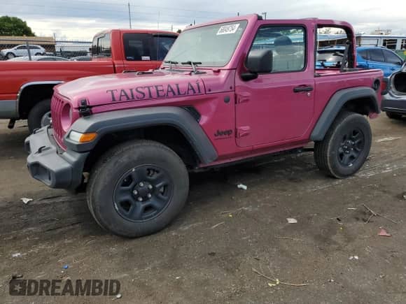 2022 Jeep Wrangler Willys с VIN 1C4GJXAG1NW105506, выставлен на аукционе Copart как лот 68049754 с пробегом 39 524 миль миль и Списание • Salvage title. История ставок и продаж доступна на DreamBid. Изображение 1.