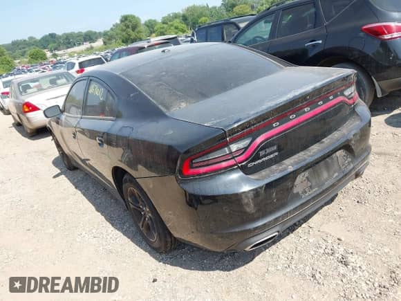 2019 Dodge Charger SXT with VIN 2C3CDXBG6KH636333, listed as a IAAI auction lot 42676012 with 118,897 mi miles and . Bid and sale history available at DreamBid. Image 3.