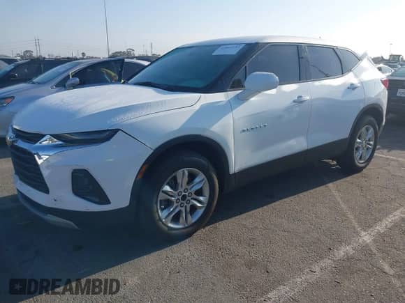 2021 Chevrolet Blazer LT z VIN 3GNKBCRS0MS504370, wystawiony jako IAAI lot #43062137 z przebiegiem 91 604 mil mil oraz . Historia ofert i sprzedaży dostępna na DreamBid. Obrazek 2.