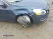 2012 Volvo S60 T6 с VIN YV1902FH5C2038827, выставлен на аукционе IAAI как лот 42860167 с пробегом 78 984 миль миль и . История ставок и продаж доступна на DreamBid. Изображение 6.