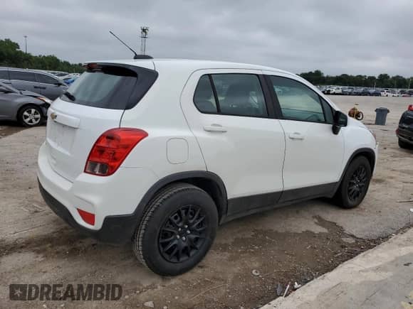 2018 Chevrolet Trax LS with VIN KL7CJKSBXJB724205, listed as a Copart auction lot 70525465 with 113,585 mi miles and Salvage title. Bid and sale history available at DreamBid. Image 3.