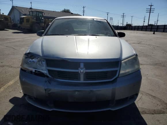 2008 Dodge Avenger SE z VIN 1B3LC46KX8N684222, wystawiony jako Copart lot #80759525 z przebiegiem 178 691 mil mil oraz Szkoda całkowita • Salvage title. Historia ofert i sprzedaży dostępna na DreamBid. Obrazek 5.