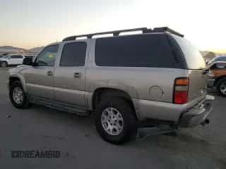 2005 Chevrolet Suburban LS z VIN 3GNFK16ZX5G170571, wystawiony jako Copart lot #73500934 z przebiegiem 339 790 mil mil oraz Szkoda całkowita • Salvage title. Historia ofert i sprzedaży dostępna na DreamBid. Obrazek 2.