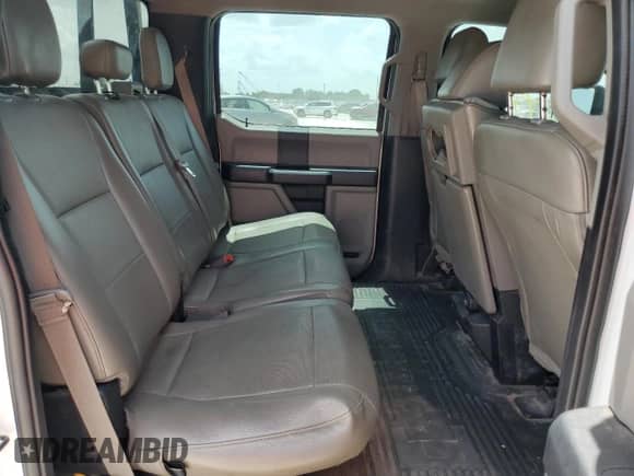 2019 Ford F-250 XL с VIN 1FT7W2A69KEF09831, выставлен на аукционе Copart как лот 62739975 с пробегом 134 406 миль миль и Списание • Salvage title. История ставок и продаж доступна на DreamBid. Изображение 10.