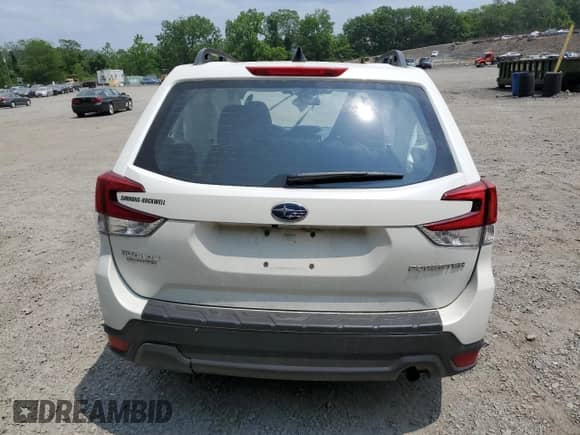 2024 Subaru Forester z VIN JF2SKABC5RH511591, wystawiony jako Copart lot #59948615 z przebiegiem 31 519 mil mil oraz Szkoda całkowita • Salvage title. Historia ofert i sprzedaży dostępna na DreamBid. Obrazek 6.