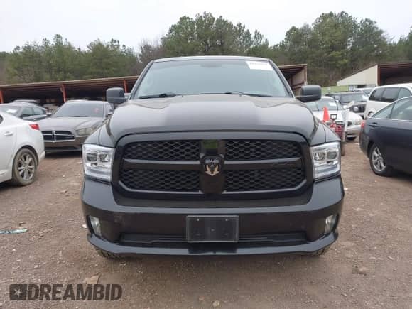 2013 Ram 1500 Tradesman z VIN 1C6RR7FT6DS721268, wystawiony jako IAAI lot #41373331 z przebiegiem 144 795 mil mil oraz . Historia ofert i sprzedaży dostępna na DreamBid. Obrazek 12.