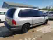 2000 Dodge Caravan SE with VIN 1B4GP44G7YB663958, listed as a Copart auction lot 74035164 with 175,752 mi miles and Non repairable. Bid and sale history available at DreamBid. Image 3.