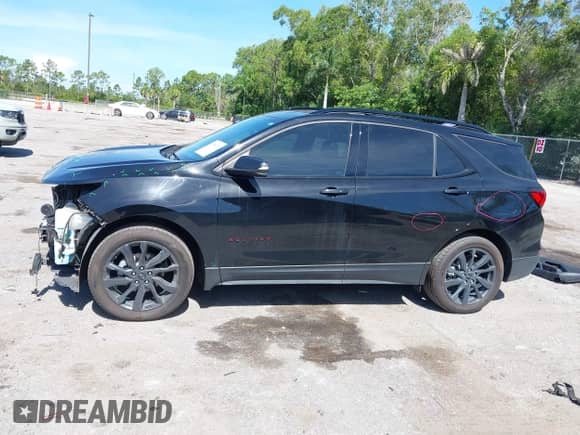 2022 Chevrolet Equinox RS z VIN 2GNAXWEV3N6108030, wystawiony jako IAAI lot #42789211 z przebiegiem 54 989 mil mil oraz . Historia ofert i sprzedaży dostępna na DreamBid. Obrazek 15.