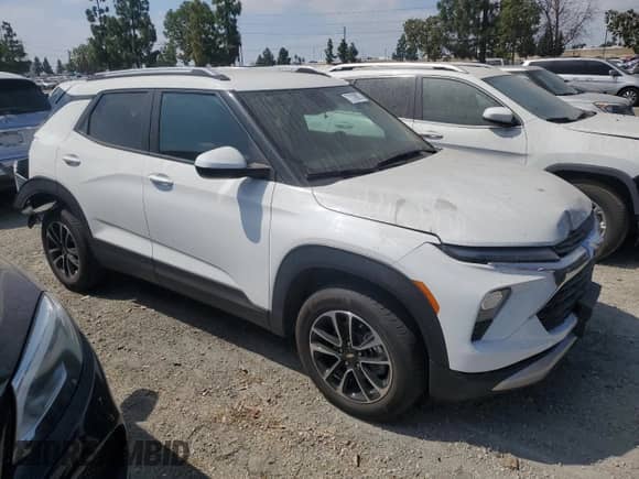 2024 Chevrolet TrailBlazer LT with VIN KL79MRSL0RB071835, listed as a Copart auction lot 71219875 with 18,507 mi miles and Salvage title. Bid and sale history available at DreamBid. Image 4.