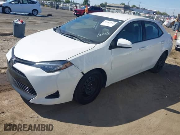 2019 Toyota Corolla SE с VIN 2T1BURHE1KC189736, выставлен на аукционе IAAI как лот 43187787 с пробегом 94 687 миль миль и . История ставок и продаж доступна на DreamBid. Изображение 16.