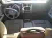 2006 Dodge Dakota z VIN 1D5HE48NX6S503428, wystawiony jako Copart lot #79024054 z przebiegiem 152 956 mil mil oraz Szkoda całkowita • Salvage title. Historia ofert i sprzedaży dostępna na DreamBid. Obrazek 8.