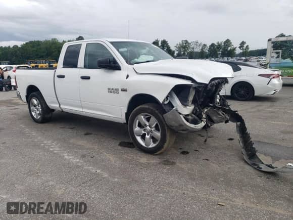 2017 Ram 1500 Tradesman z VIN 1C6RR7FT2HS602462, wystawiony jako Copart lot #68276405 z przebiegiem 182 528 mil mil oraz Szkoda całkowita • Salvage title. Historia ofert i sprzedaży dostępna na DreamBid. Obrazek 4.